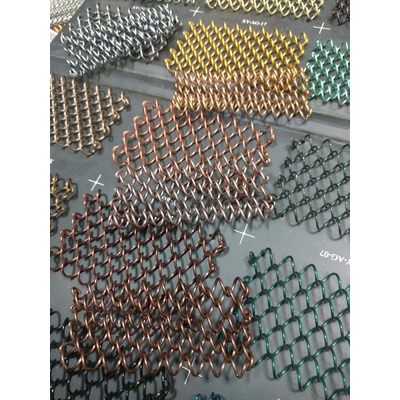 Декоративная металлическая сетка светлого медного цвета (фото, Круглая алюминиевая сетка медного цвета)
