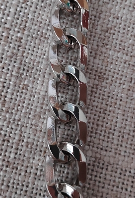 Декоративная цепь С-24 серебристая (фото, Декоративную цепь С-24 серебристую стальную купить онлайн)