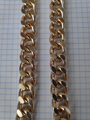 Декоративная цепь С-5 золотистая (фото, Алюминиевую цепь С-5 панцирную золотого цвета купить )