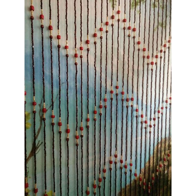 Деревянная штора - Красные шарики (фото, вид 1)
